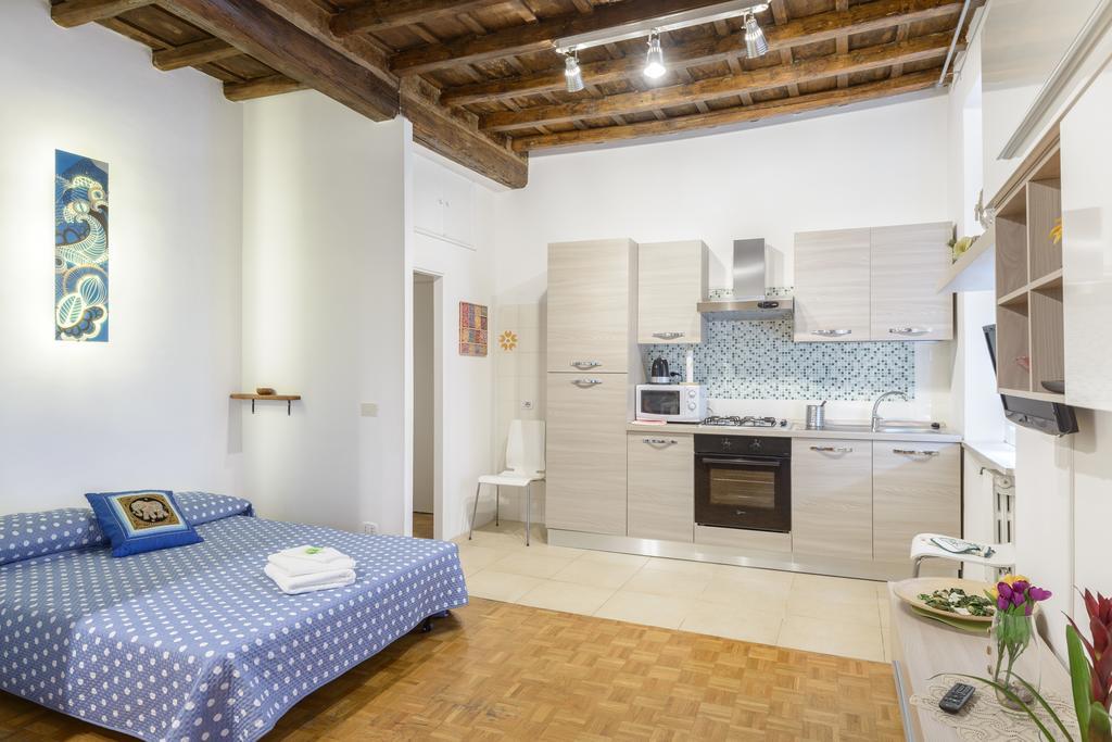Apartament Casa Tua A Monti Rzym Pokój zdjęcie