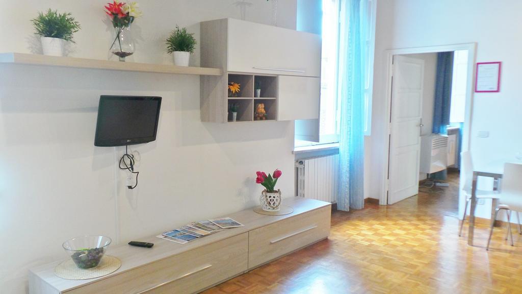 Apartament Casa Tua A Monti Rzym Zewnętrze zdjęcie