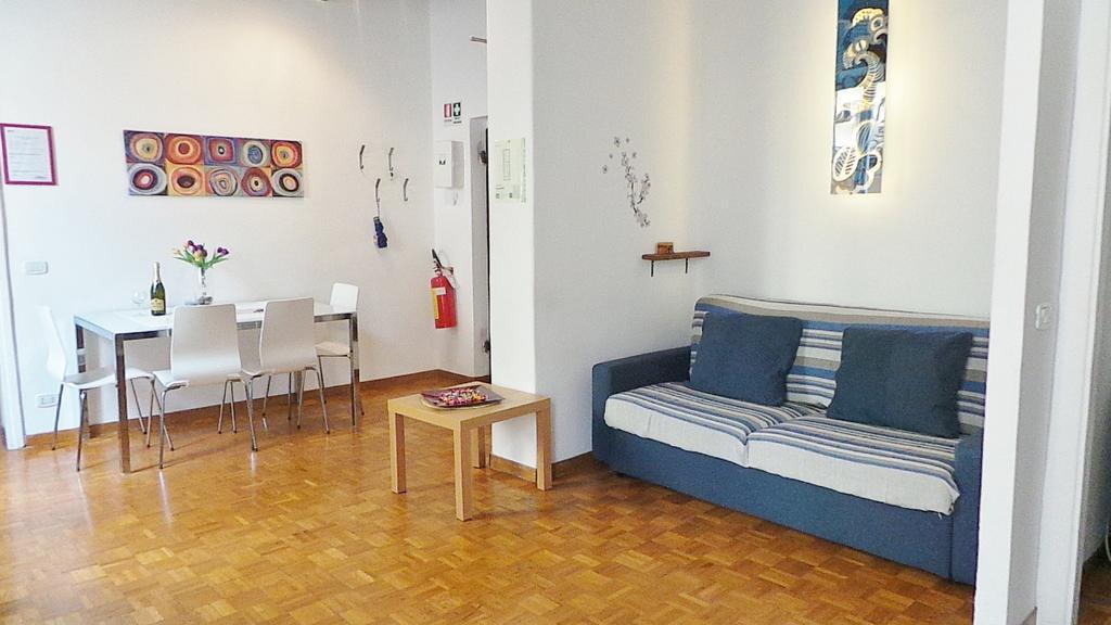 Apartament Casa Tua A Monti Rzym Zewnętrze zdjęcie